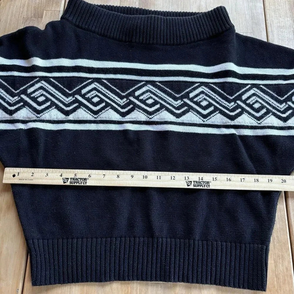 White House Black Market Alpaca Blend Off Shoulder Fuzzy Knit Womens Sweater S - Picture 11 of 13